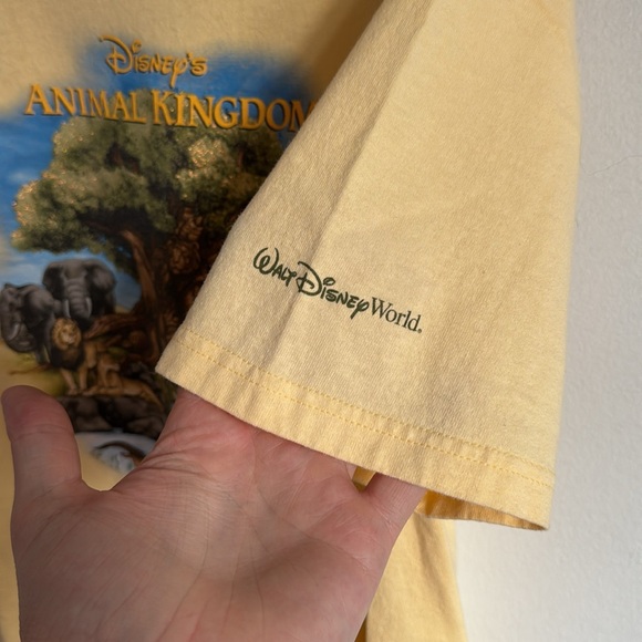 Vintage Walt Disney Animal Kingdom T-Shirt / XL / Women's / 2000s - Picture 4 of 7